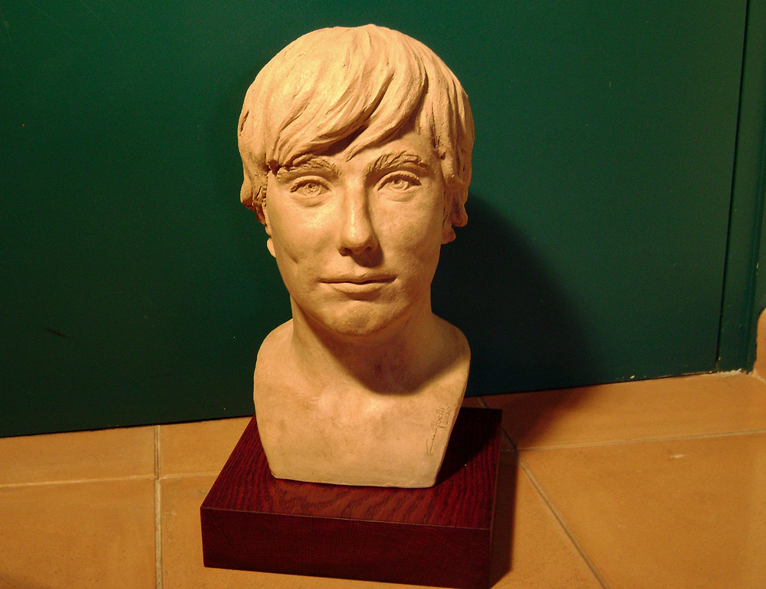 Retrat de l'Eduard, a Banyoles, en terracota